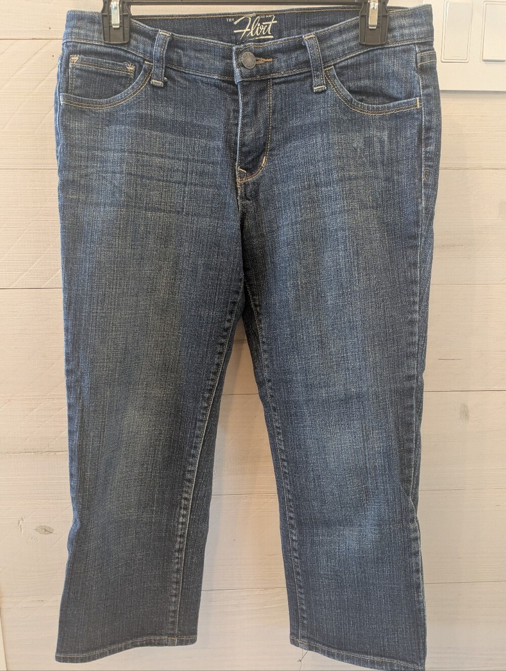 👖Old Navy The Flirt Women's Blue Denim Capri Jeans; Size: 4